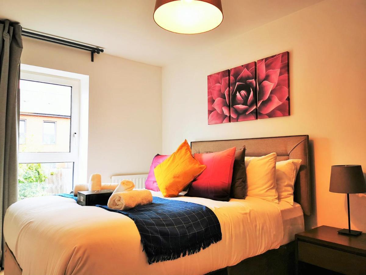 Lovely Holiday Home In Birmingham City Center 3 Bedrooms House By Hf Group Bagian luar foto