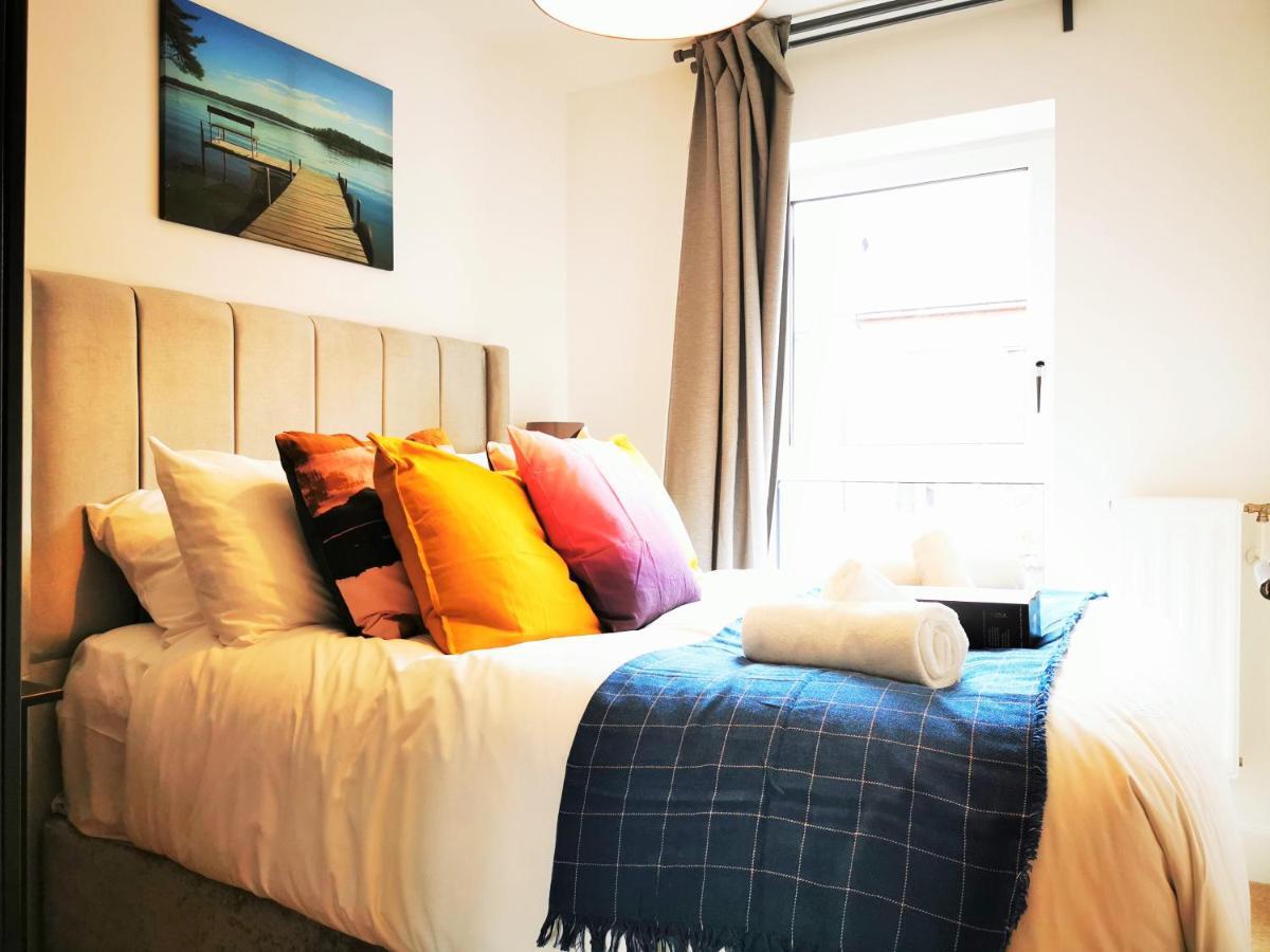 Lovely Holiday Home In Birmingham City Center 3 Bedrooms House By Hf Group Bagian luar foto